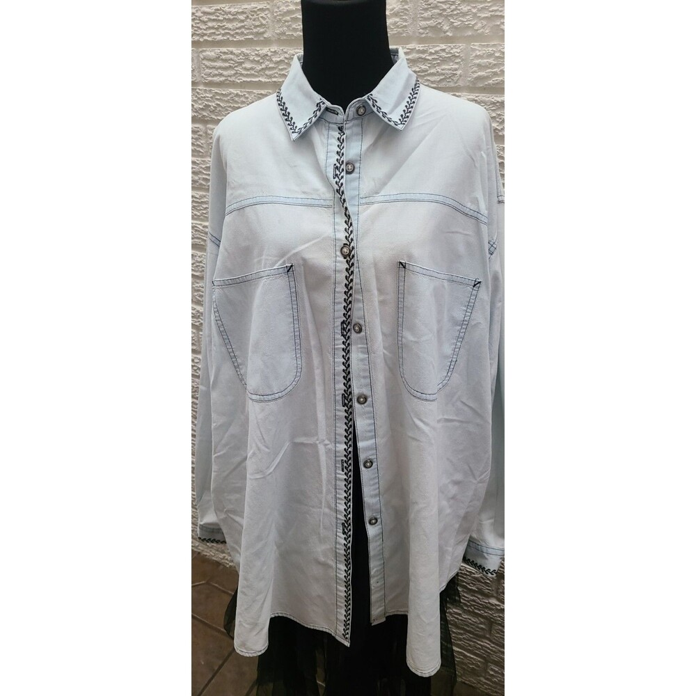 Ruff Hewn Womans Jean Button Up Top Embroidered Sz Large